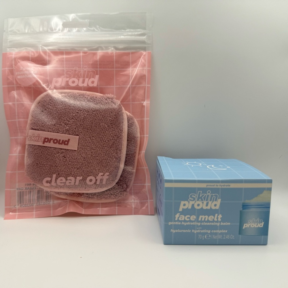 Skin Proud Cleansing Bundle (Face Melt Cleansing Balm & 2pk Clear Off Pads)